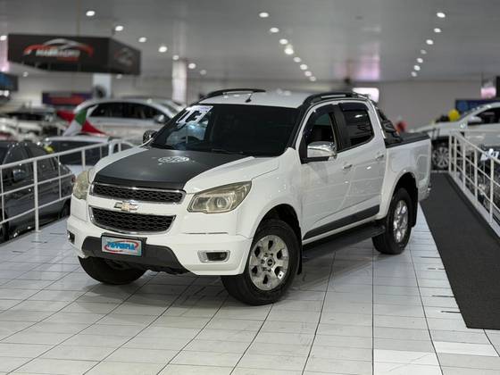 CHEVROLET S10 2.4 LTZ 4X2 CD 8V FLEX 4P MANUAL CHEVROLET S10 2.4 LTZ 4X2 CD 8V FLEX 4P MANUAL